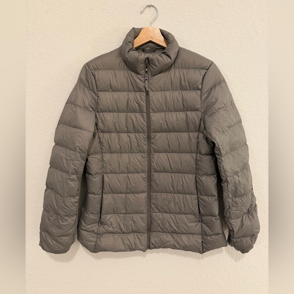Quince Women's Lightweight Down Packable Jacket Grey Size Medium - Picture 2 of 7